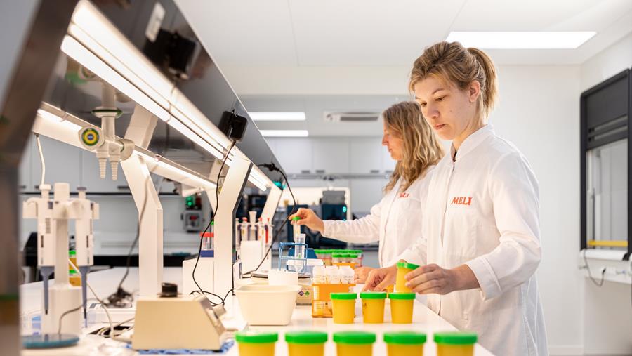 HONINGVERWERKER MELI INVESTEERT IN NIEUW LABORATORIUM