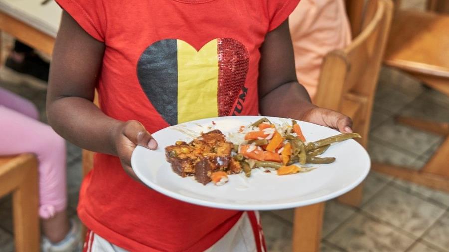 Baisse de 38% des émissions de CO2 provenant des aliments achetés