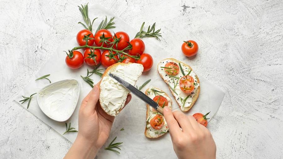 Het potentieel van fermentatie in de productie van plantaardige zuivelalternatieven