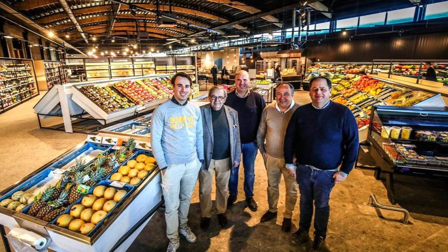 Familie Spegelaere wint award Food Retailer Personality