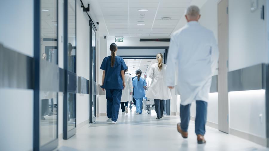 Santhea: "Druk op ziekenhuizen wordt  onhoudbaar"