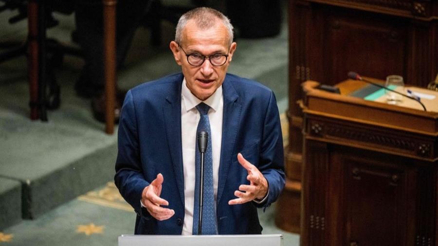 Thuisverpleegkundigen: pilootproject met betaling per uur