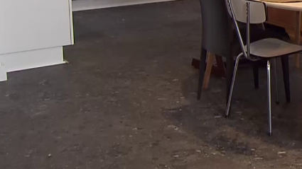 HOE GEMAKKELIJK EEN TEGELVLOER RENOVEREN